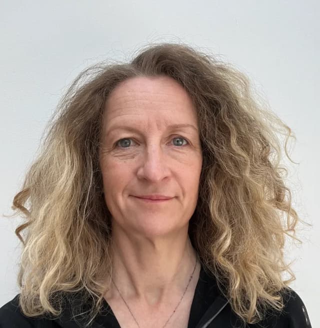 Dr Sasha Hvidsten